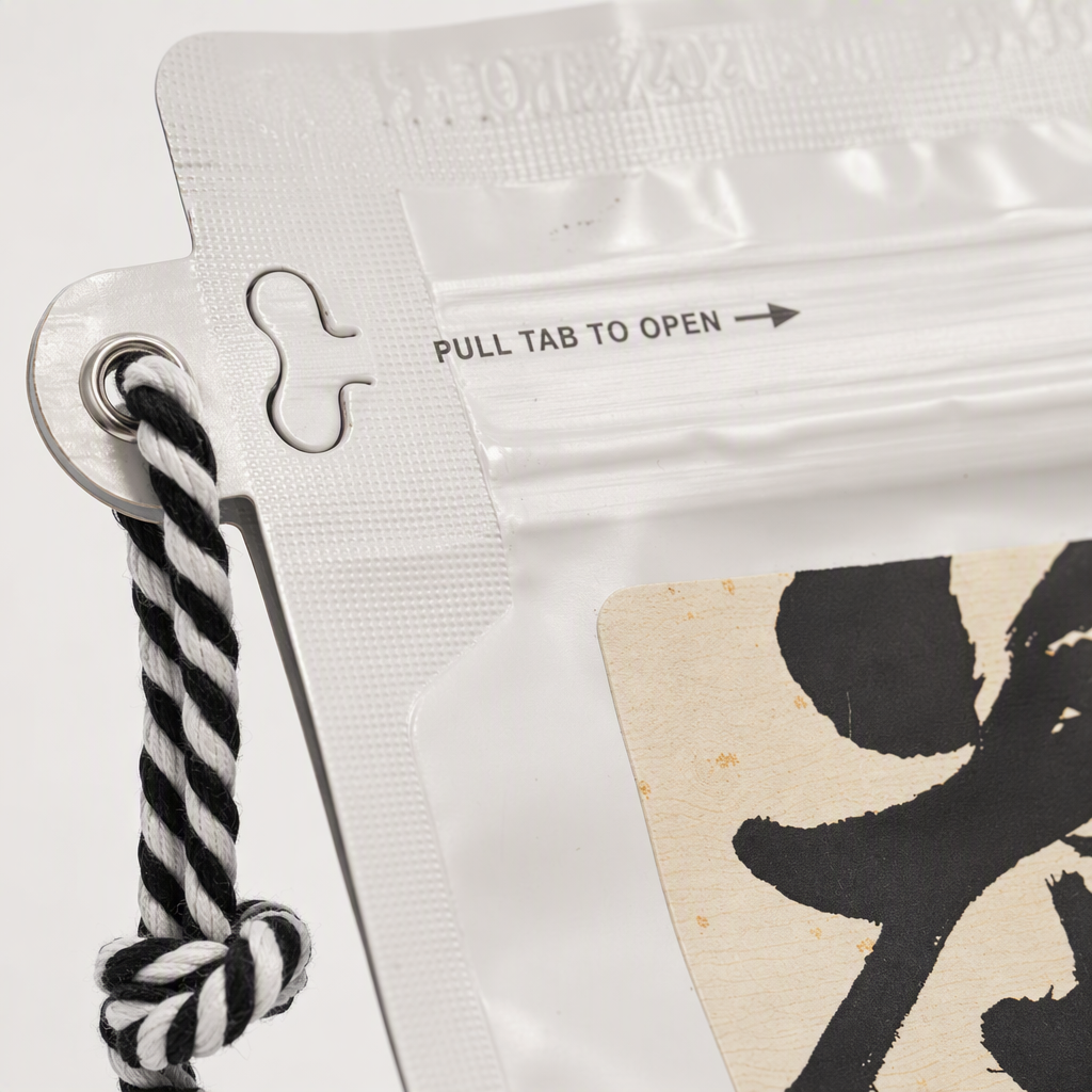 White sealed bags, moisture-proof sealed bags for tea packaging, food bags, tea storage bags, durable transparent sealed bags Application Scenario
