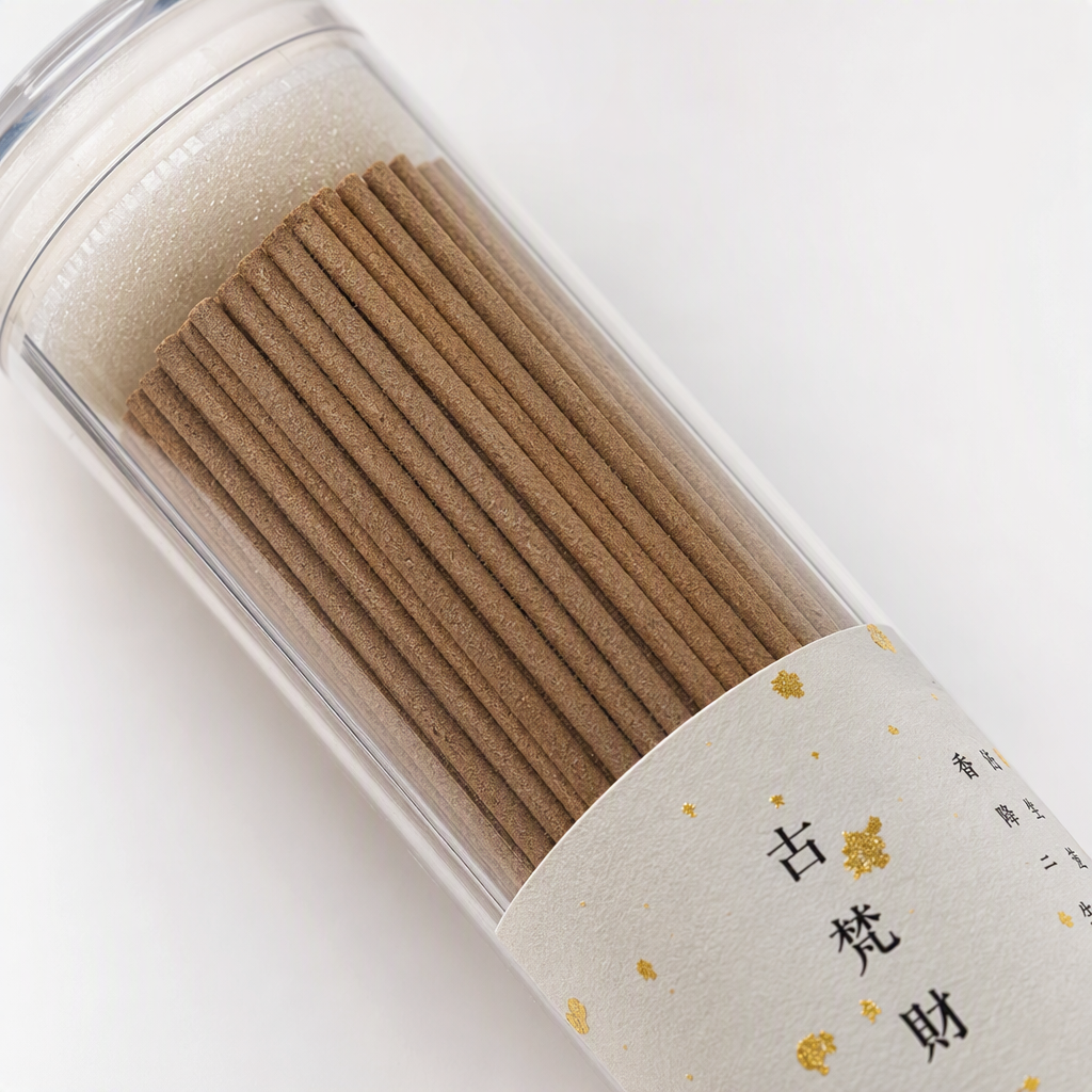 The Gufancai Pear Tent Incense stick is a transparent cylindrical product that provides long-lasting and calming indoor aromatherapy Application Scenario