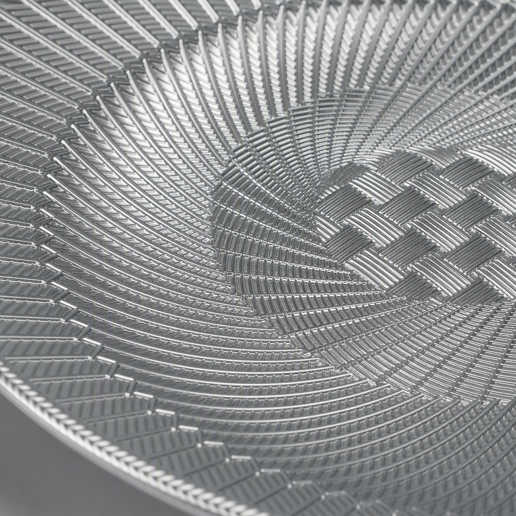 High-end silver carved ceramic plates and tableware, home creative decorative plates, dinner plates and tableware sets Application Scenario