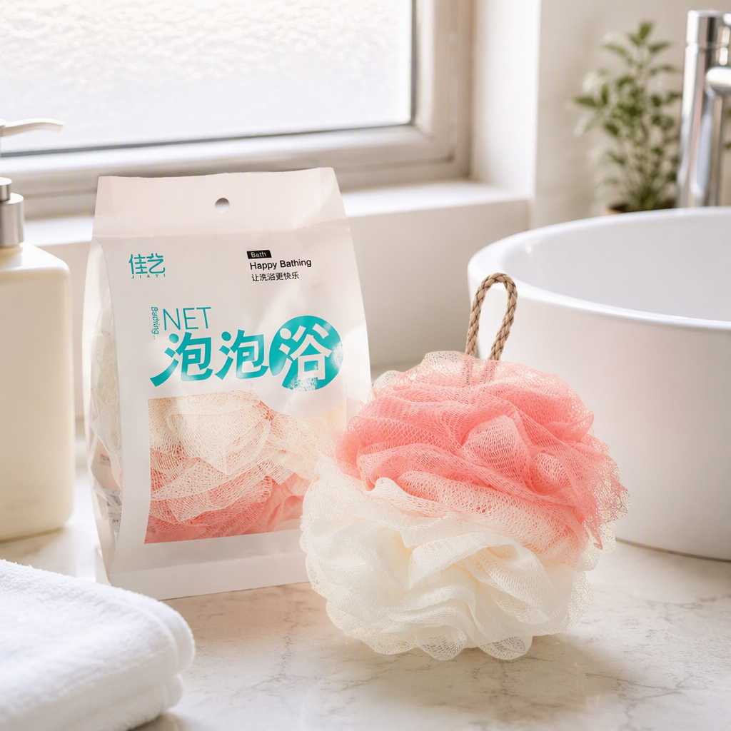 The dual-color mesh bath ball is soft, fine, and can clean the skin with rich foam, making it suitable for full-body care details Picture