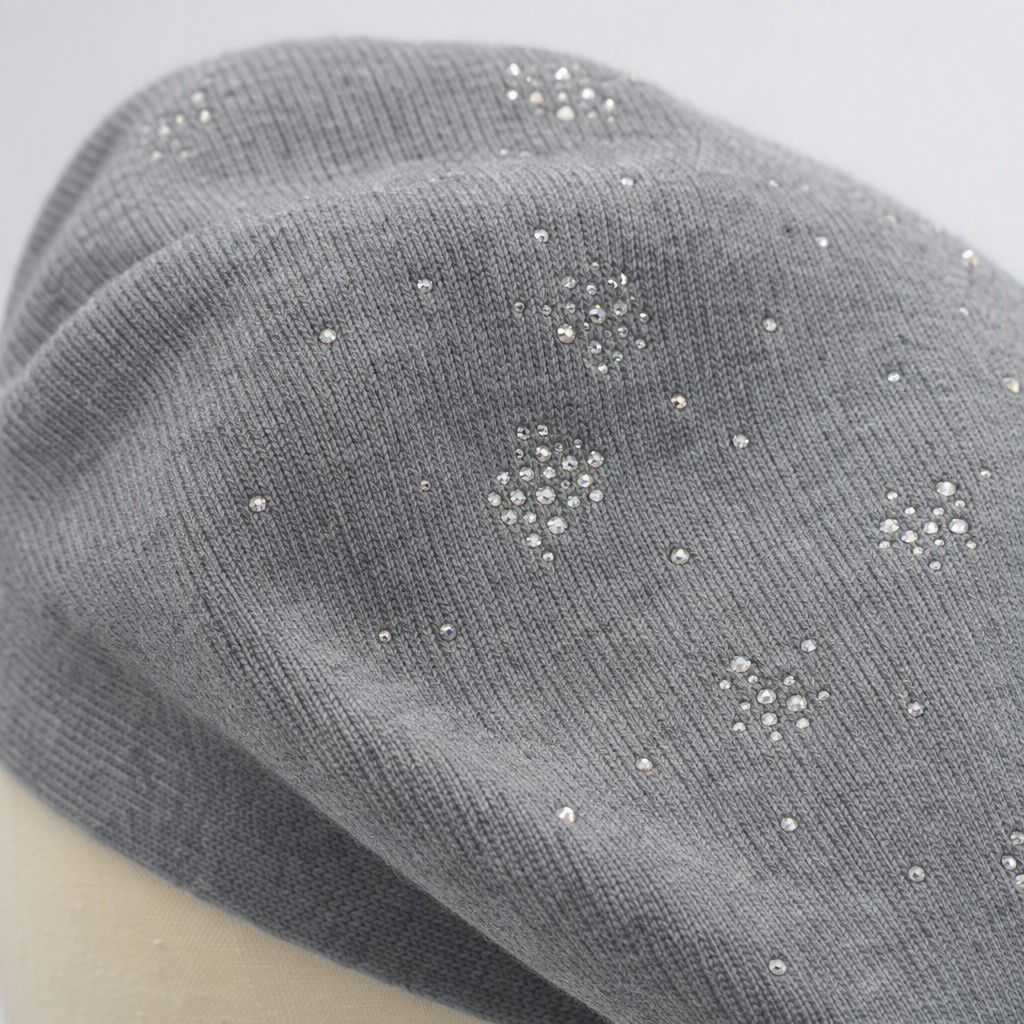 Fashionable and casual adult hats, versatile sun protection hats, outdoor travel hats, and summer trendy hats come in a wide variety of styles details Picture