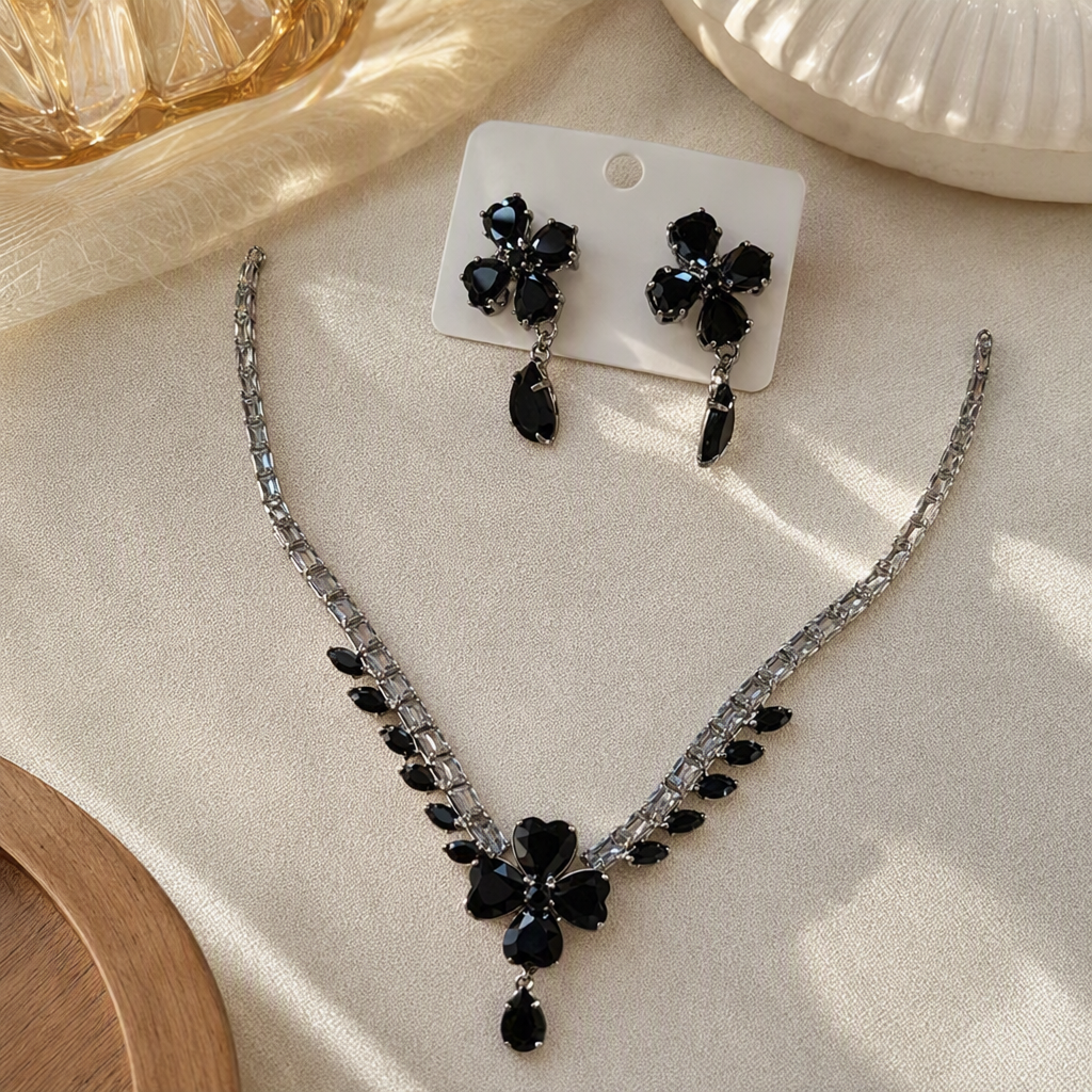 Black flower-shaped necklace and earring set: simple, fashionable, versatile and trendy accessory gift details Picture