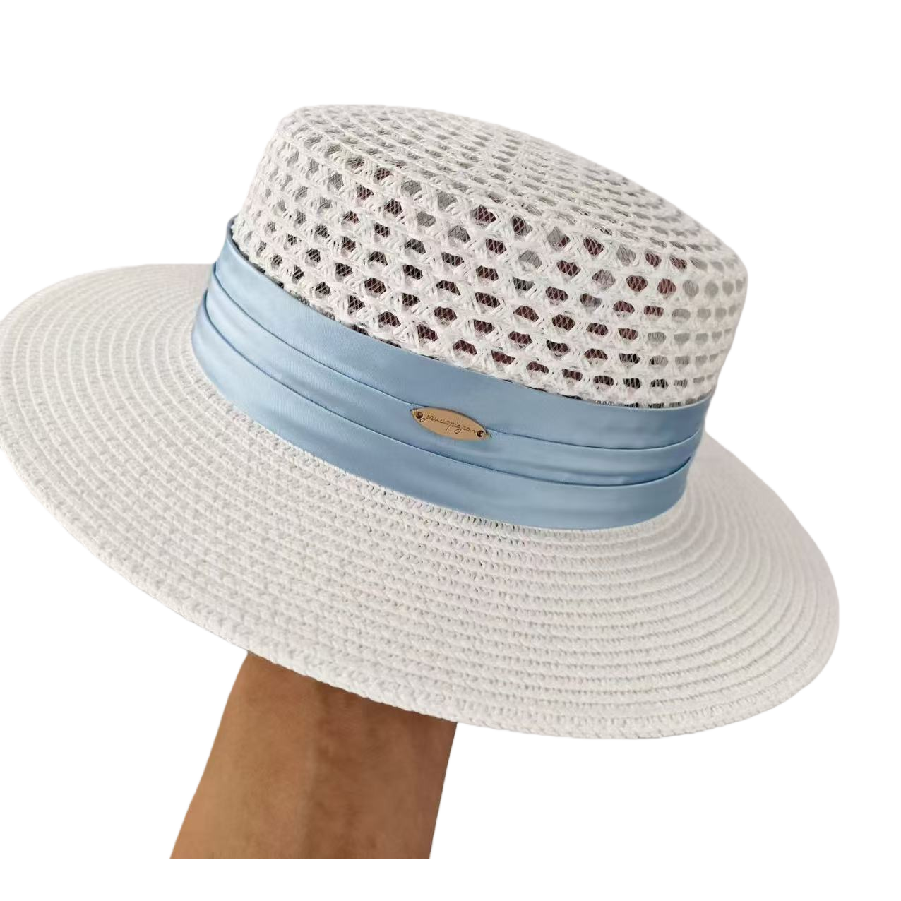 Ethnic-style hand-embroidered headscarves, colorful silk shawls, sun-protective hats and accessories are essential for summer Item Picture