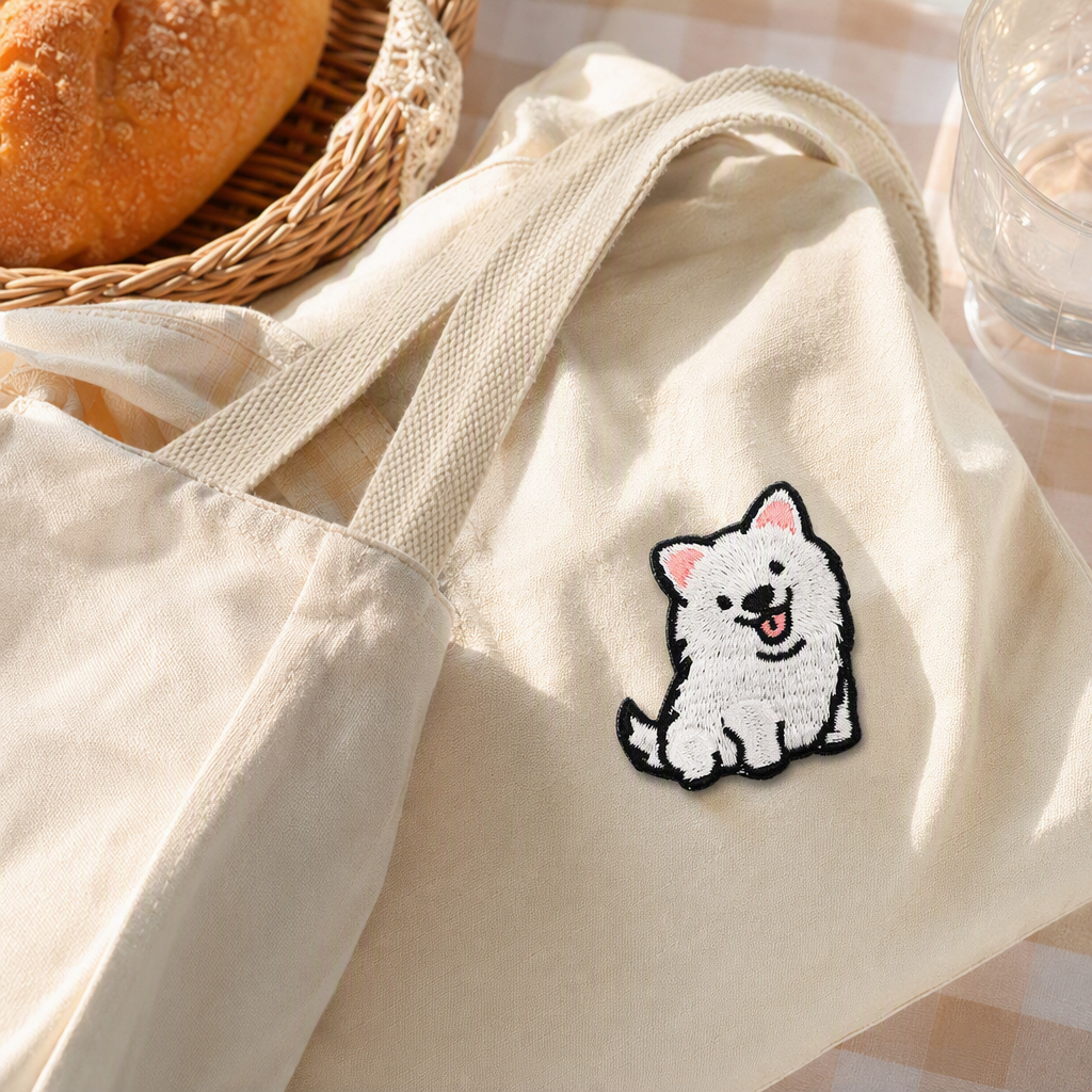 DIY hand-stitched decals with white embroidered dog patterns can be sewn into home clothing accessories details Picture