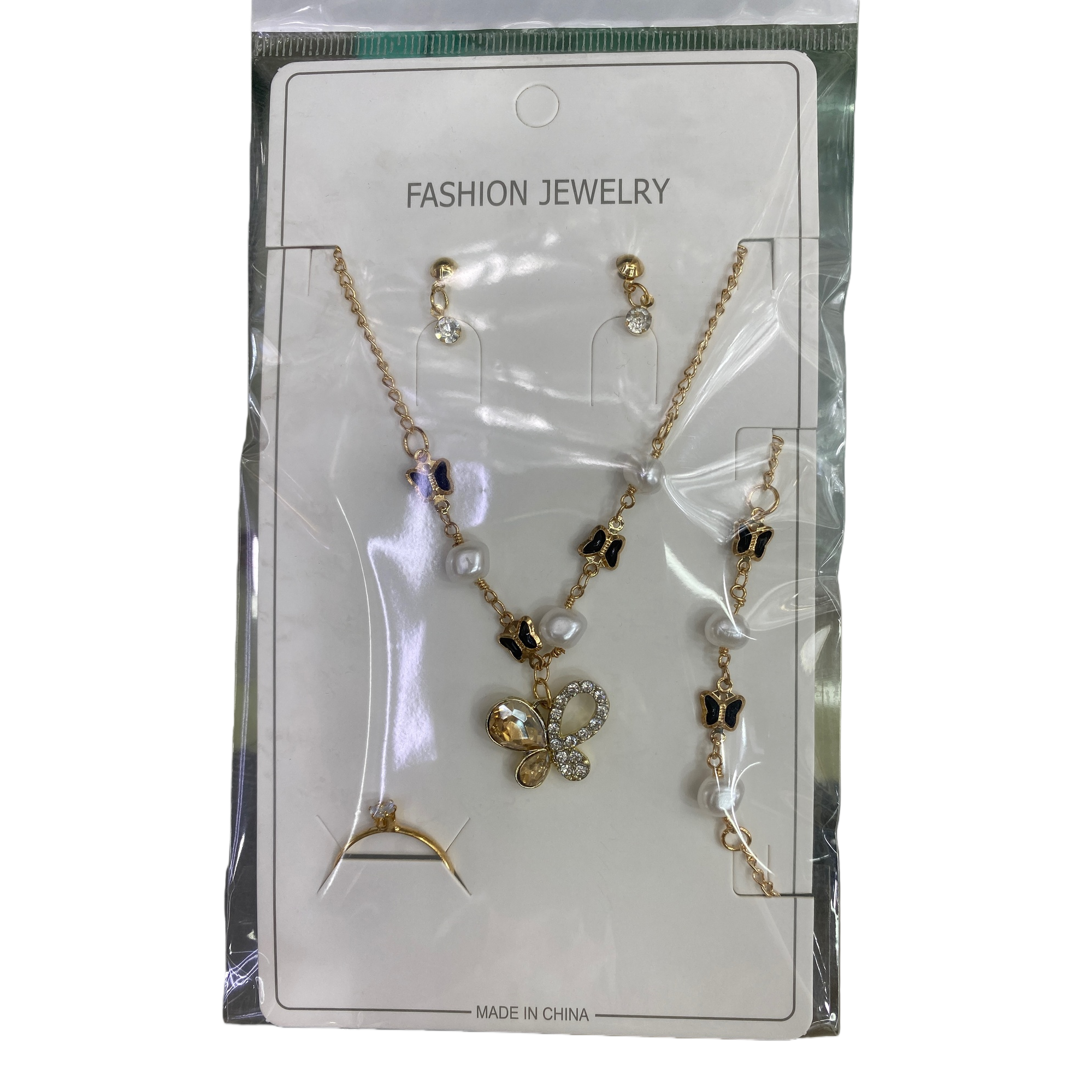 The golden butterfly element fashion jewelry set is a simple, elegant and stylish accessory. It is a trendy and versatile gift for women Item Picture
