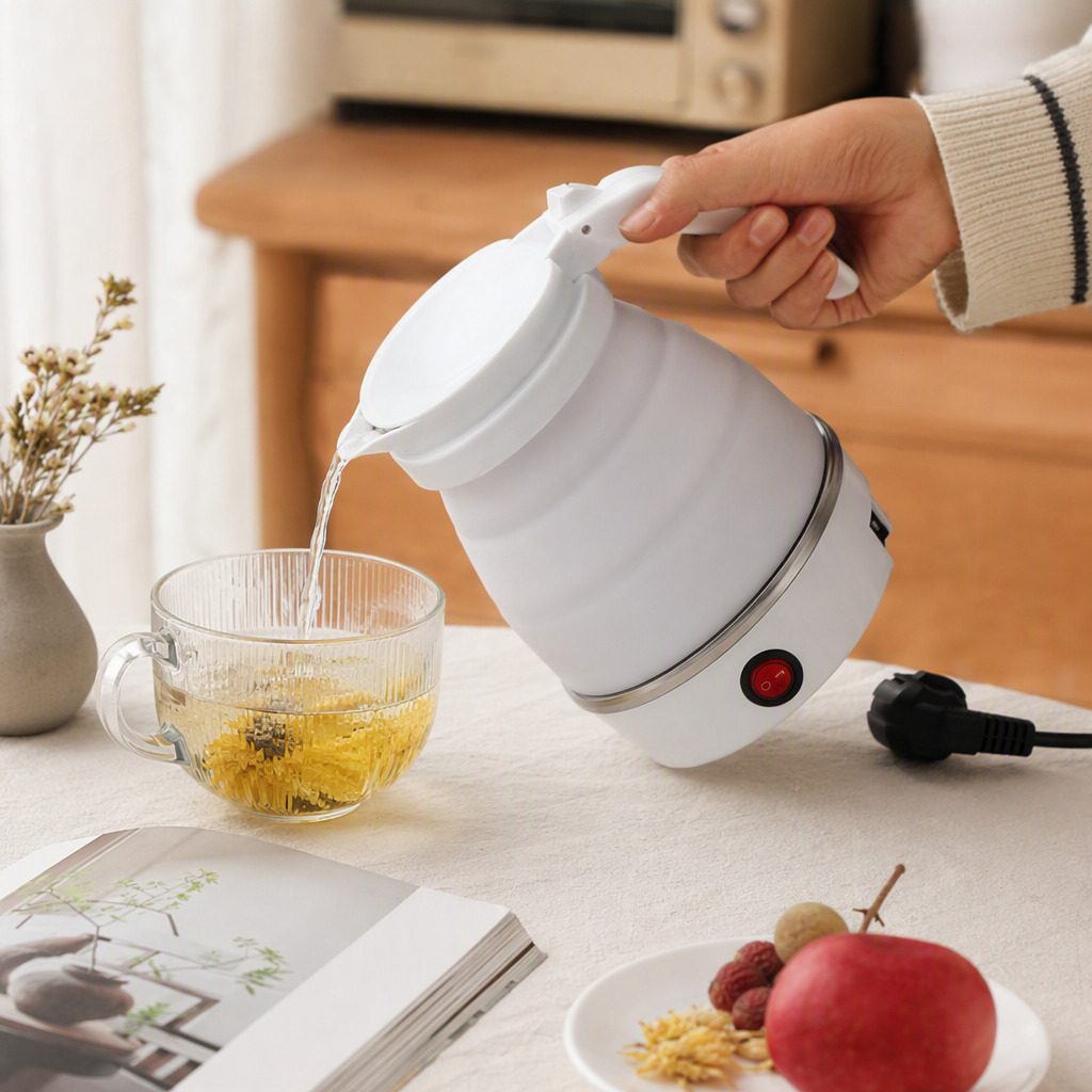 This multi-functional smart electric kettle is suitable for household kitchens. It can quickly boil water, keep warm, save electricity, has a large capacity and a simple design Application Scenario