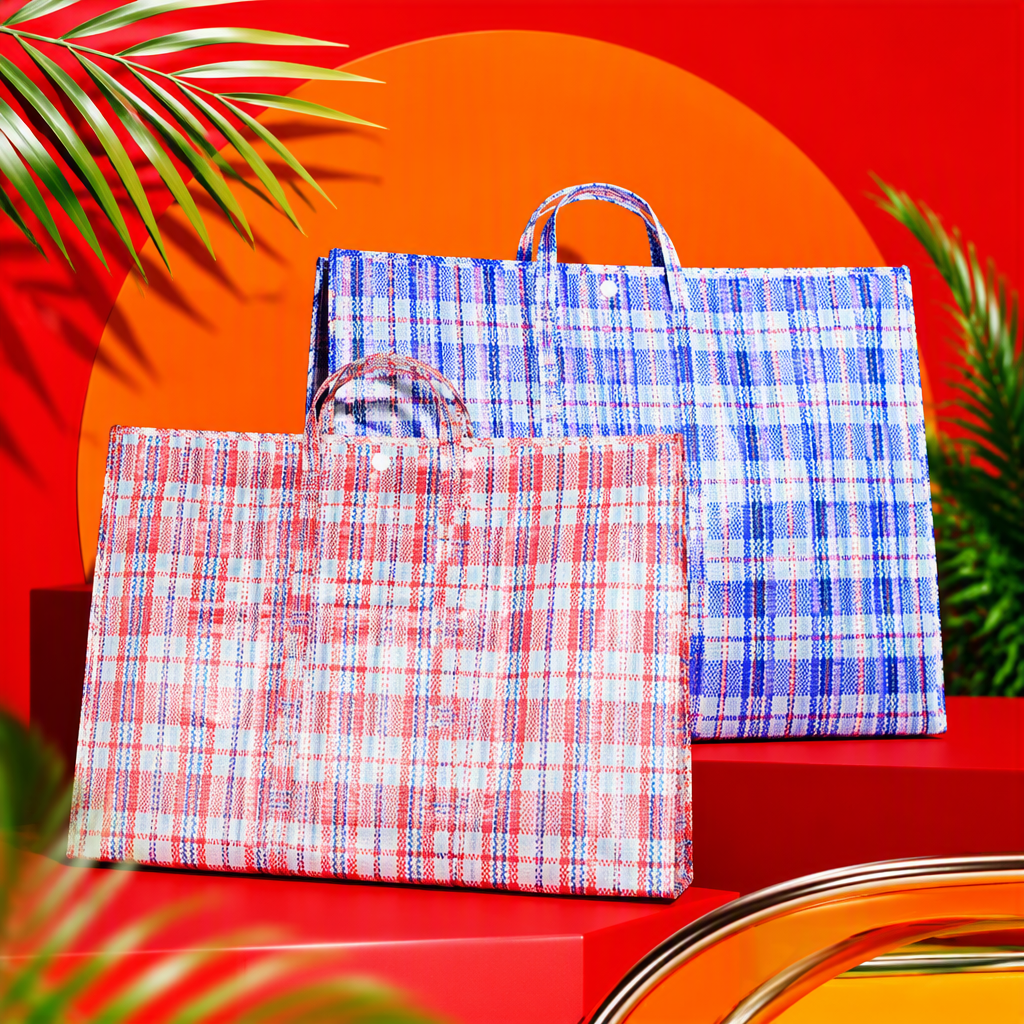White flood control sandbags, plastic woven bags, snake skin bags, large, durable, waterproof and moisture-proof transportation packaging bags