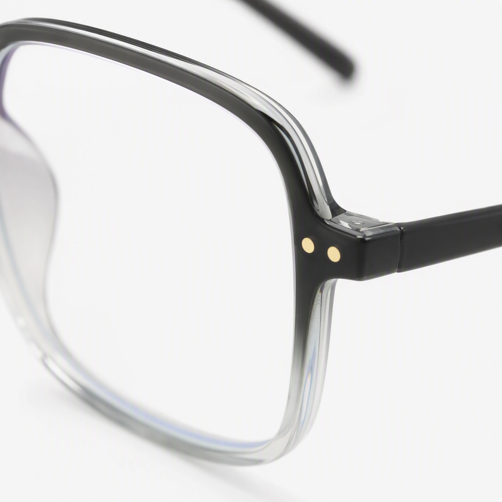 Fashionable black gradient frame glasses for both men and women, high-definition anti-glare, light, comfortable and trendy style Application Scenario