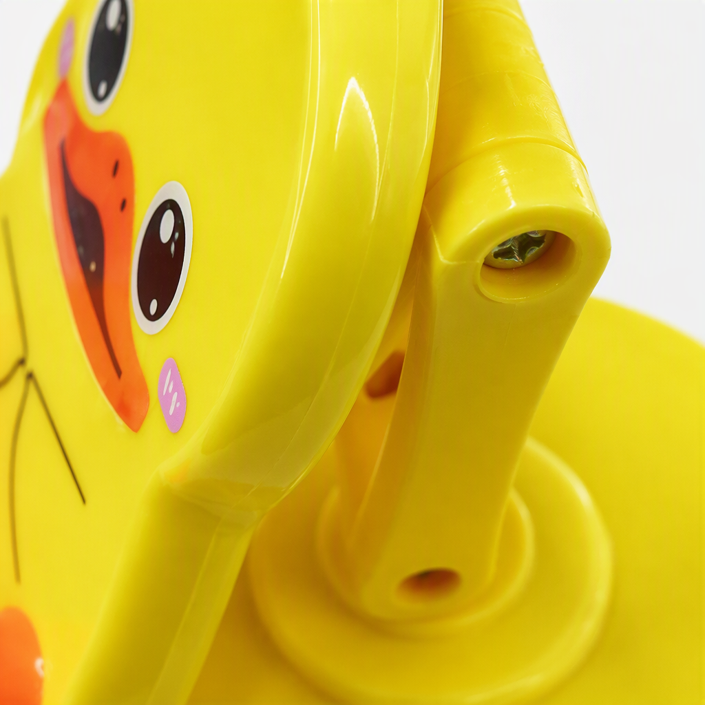 Cute cartoon yellow duckling phone stand, multi-functional desktop support, creative phone stand, simple, portable and practical Application Scenario