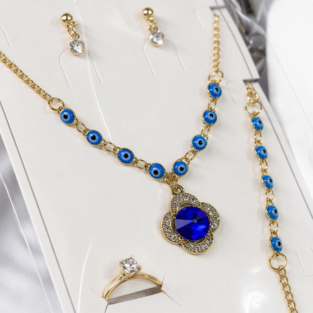 Blue Devil's Eye Four-leaf Clover Pendant Set, necklace, bracelet, earrings, Accessories, Fashion Gift box packaging Application Scenario
