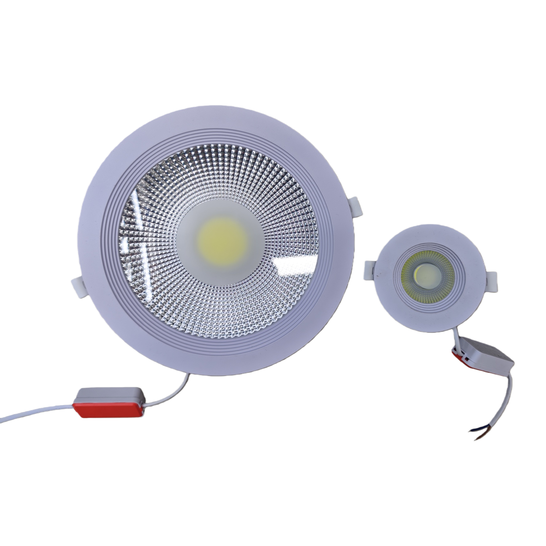 Two types of white LED downlights with embedded circular heat dissipation fins and power cable boxes are designed as simple lighting fixtures Item Picture