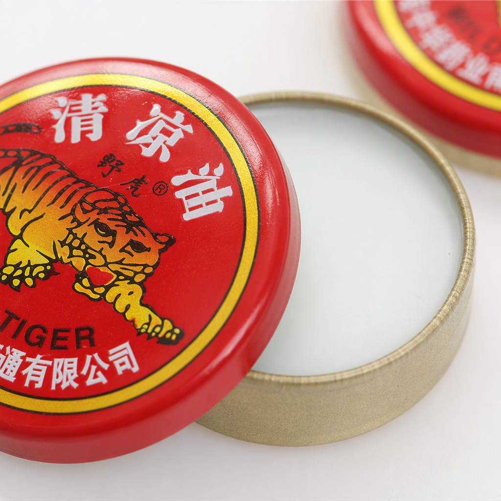 Tiger Label Cooling Oil Ointment Packaging Box: Wild Tiger All-purpose Oil, Mint Ointment Soothing, refreshing, Dispelling summer heat, relieving itching and pain, portable family set Application Scenario