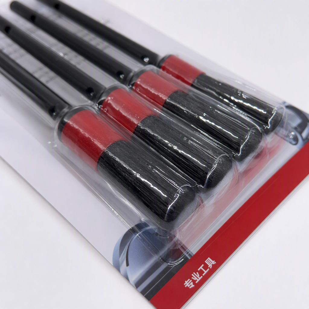The multi-functional black cleaning brush set is a durable and practical combination of household handheld brush cleaning tools Application Scenario