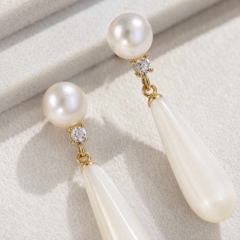 Elegant white stud earrings with pearl pendants, simple and elegant earrings, a versatile and fashionable choice for women Application Scenario