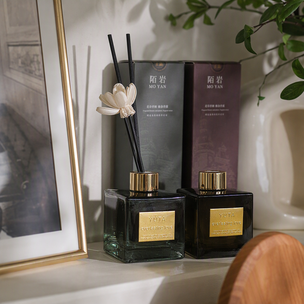 المعطر المعالج بالمعطر الأسود، المعطر المنزلي المعطر، العطور المصنوعة من العطر details Picture