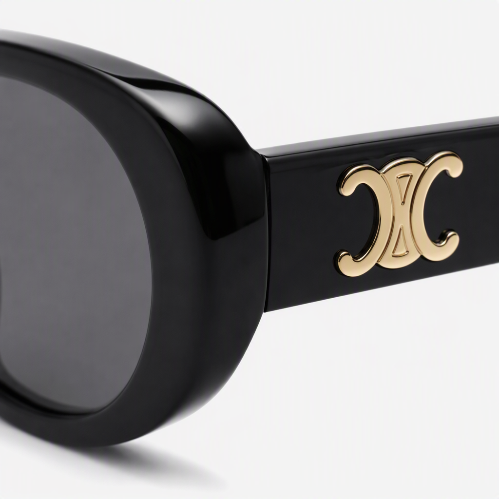 Fashionable polarized sunglasses, large-framed UV-resistant black oval sunglasses suitable for both men and women, a trendy style Application Scenario