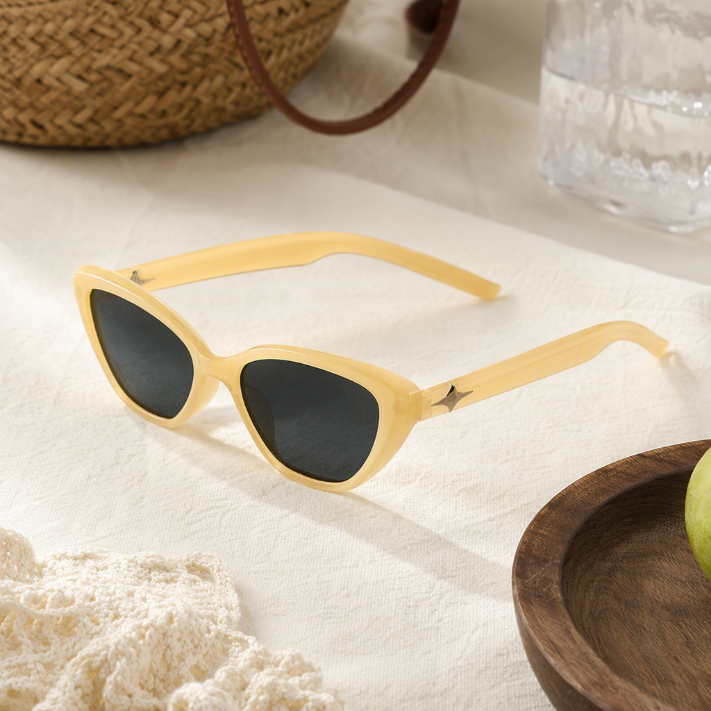 Fashionable polarized sunglasses, cat-eye style, light yellow lenses, UV protection, trendy and versatile women's sunglasses details Picture
