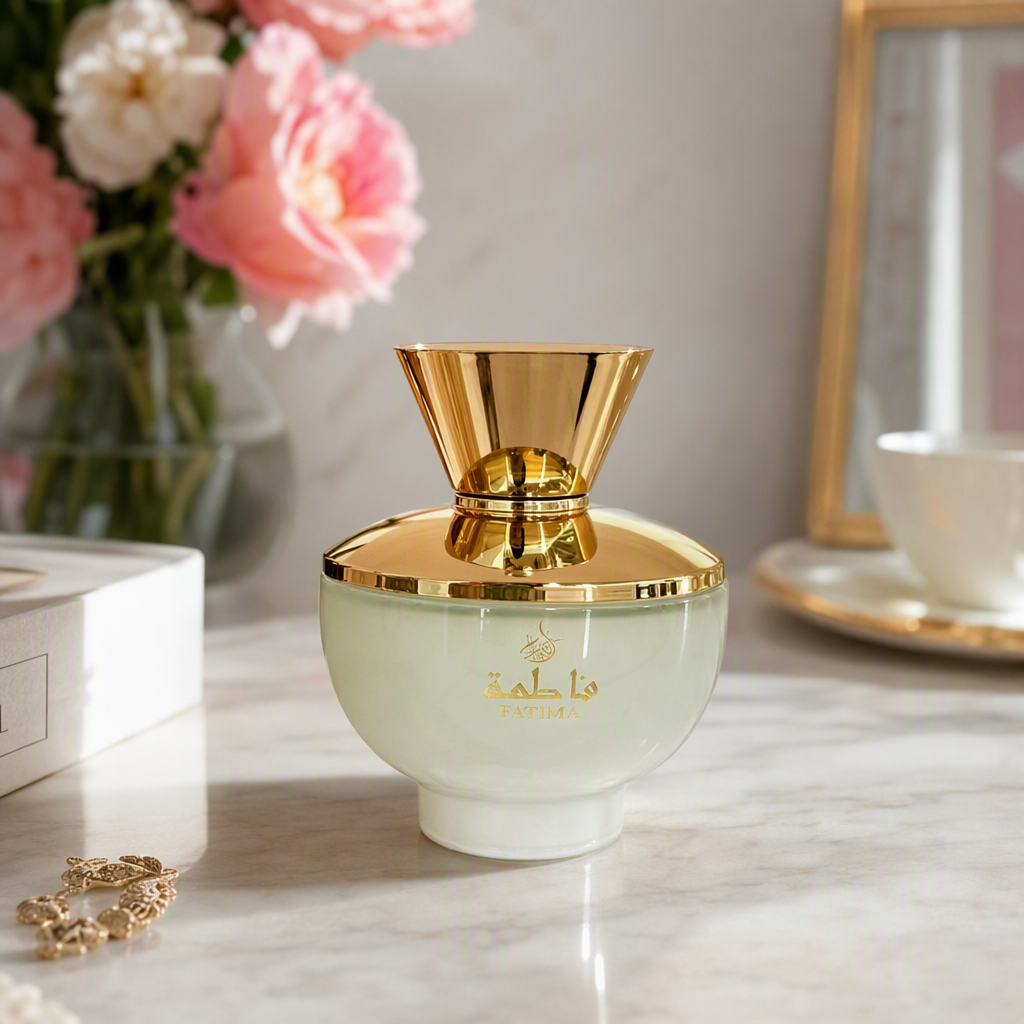 Perfume bottle wine, red packaging box, golden Arabic English FATIMA, light green glass bottle body, golden bottle cap, elegant fragrance gift box details Picture