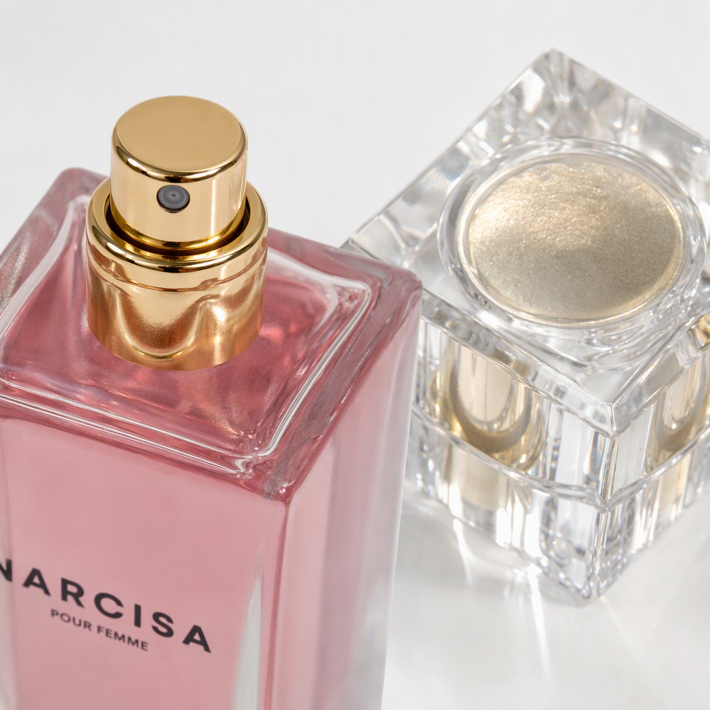 العبوات السوداء الموضة مع علب العطور الوردية هي عالعطر الأنيقة Application Scenario