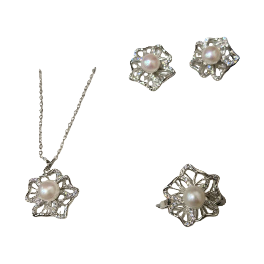 The silver flower pearl jewelry set is fashionable, elegant and versatile, making it a perfect gift for girls Item Picture
