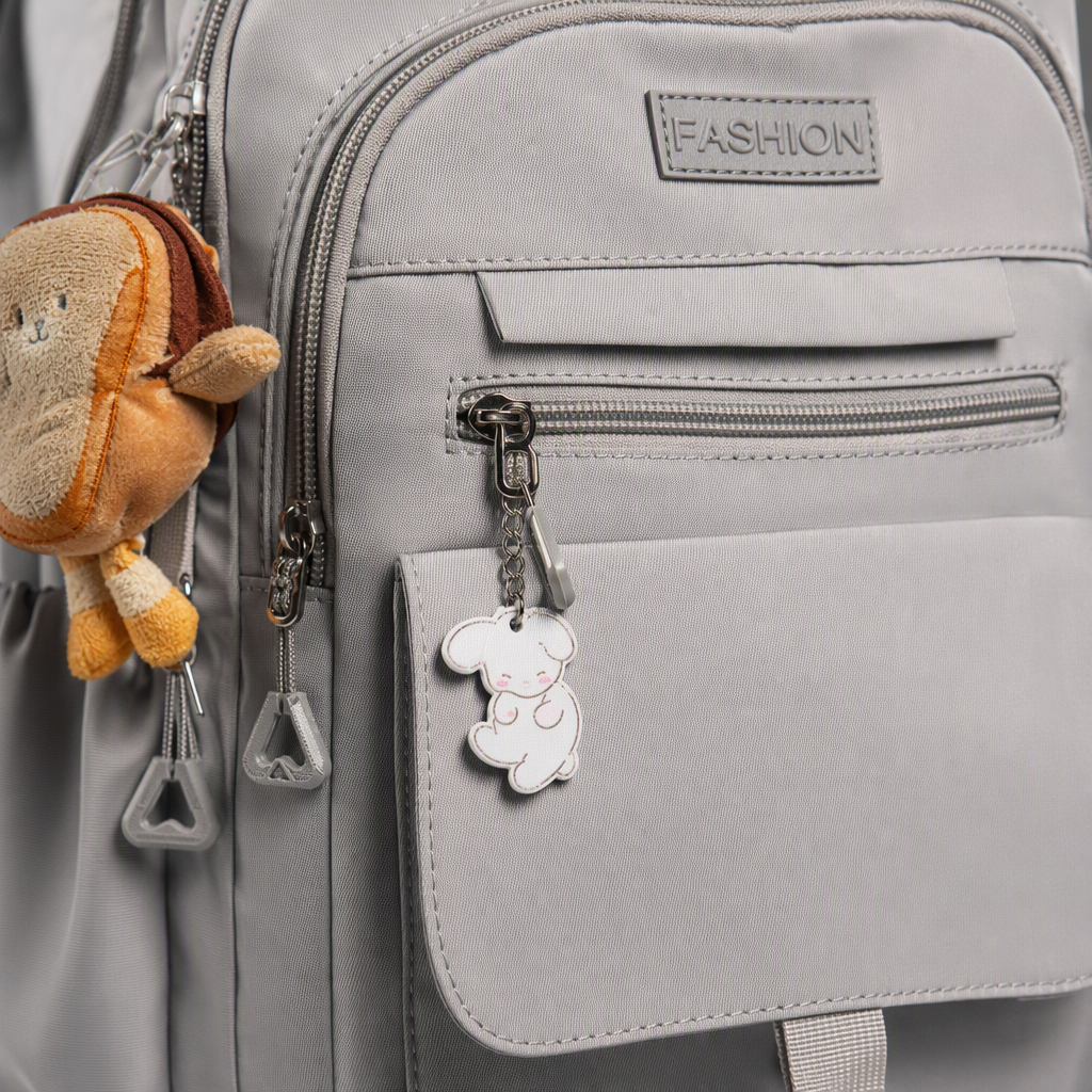 Mochila casual multifuncional hombre estudiante viaje deporte tendencia mochila gris gran capacidad bolsa resistente al desgaste Application Scenario