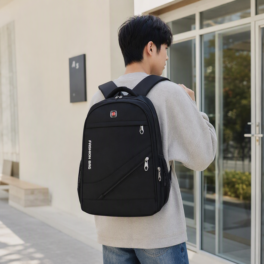 Moda versátil mochila negra mochila de estudiante de gran capacidad bolsa de viaje casual unisex estilo de tendencia details Picture