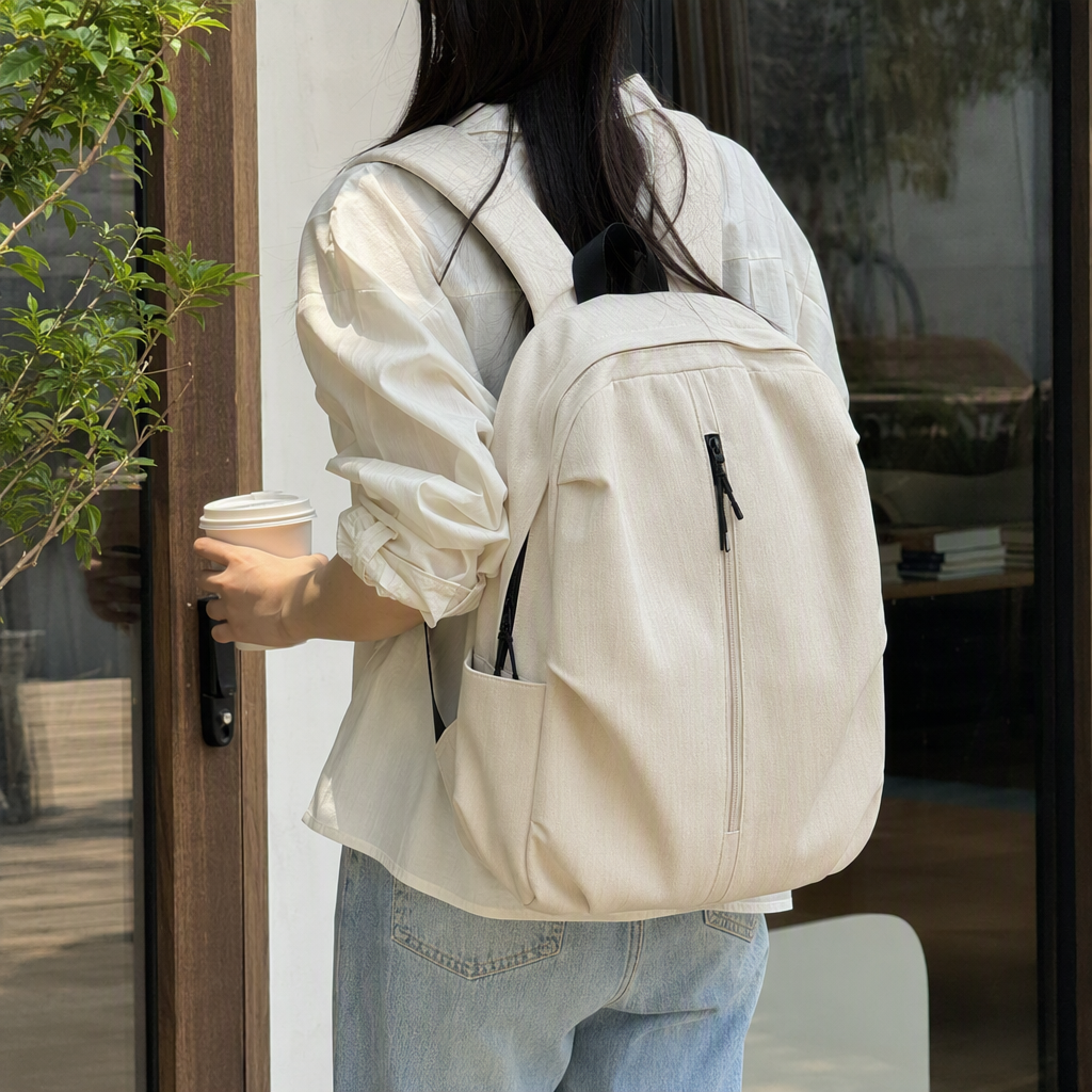 Mochila ligera simple y versátil mochila de moda bolsa de viaje de ocio para estudiantes estilo de tendencia de gran capacidad details Picture