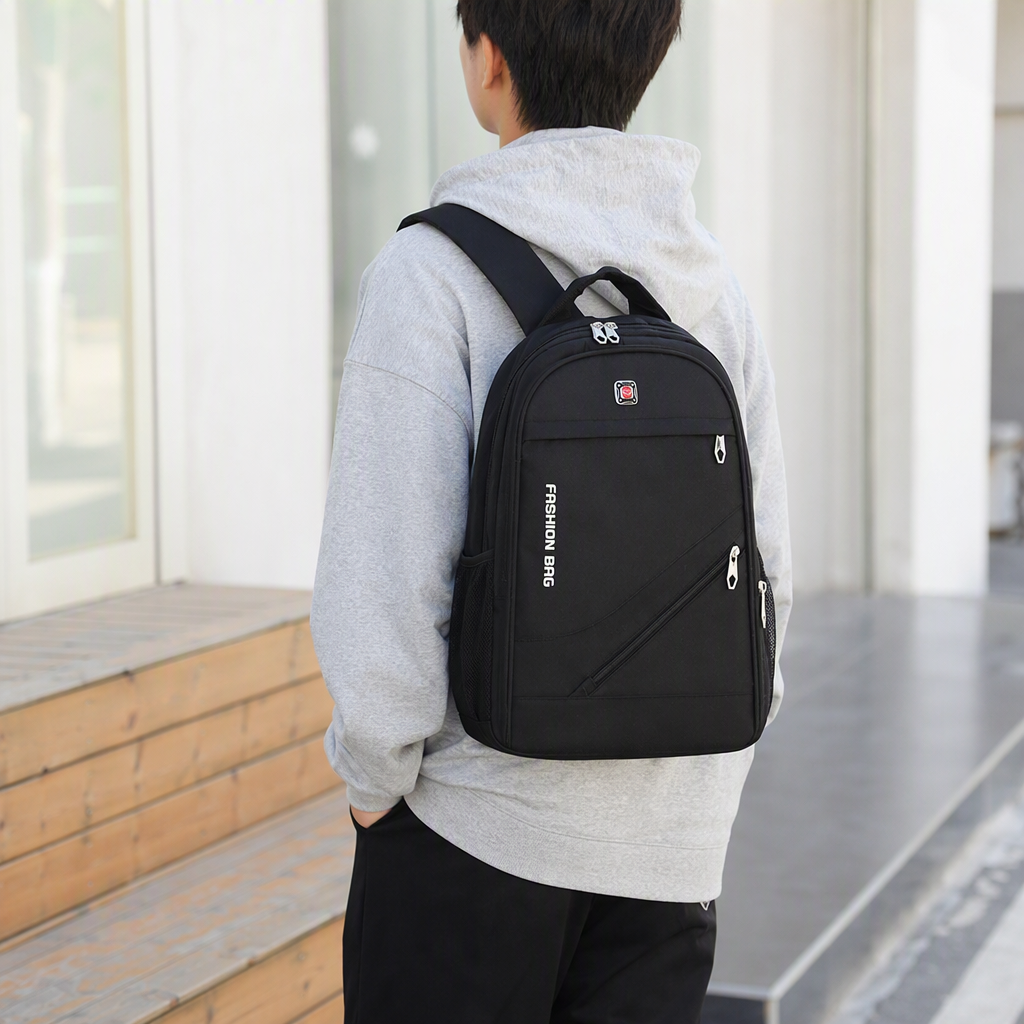 Fashionable and versatile black backpack, large-capacity casual backpack, student schoolbag, trendy brand, suitable for both men and women details Picture