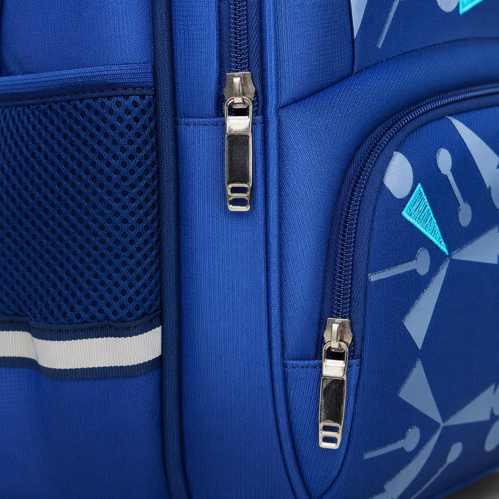 Student casual backpack, large-capacity, trendy and sporty blue campus bag for both men and women, lightweight and durable Application Scenario
