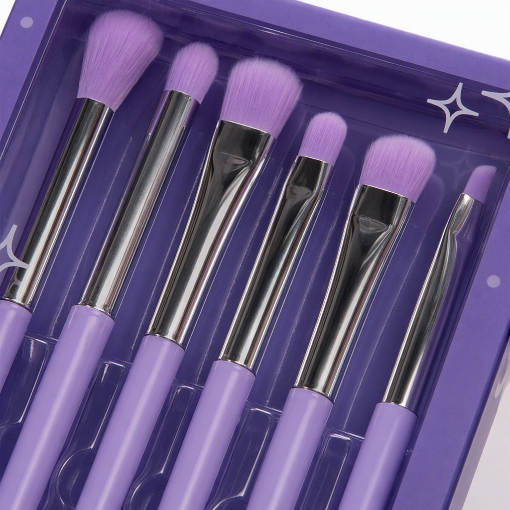 Conjunto de pinceles de sombra de ojos tema de uva púrpura conjunto de pinceles de sombra de ojos tema de fresa rosa conjunto de herramientas de maquillaje multifuncional conjunto de pinceles de maquillaje profesional Application Scenario