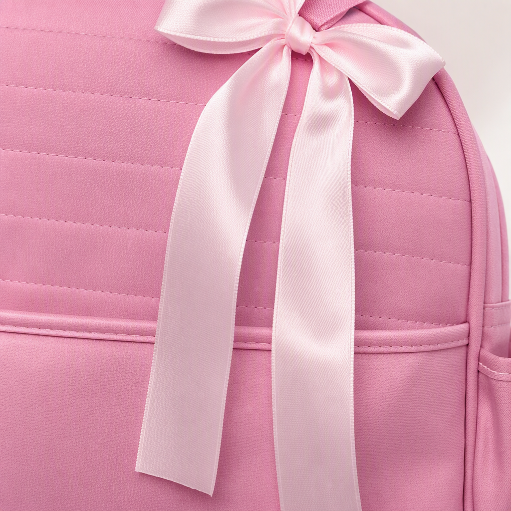 Cute pink baby handbag, multi-functional portable baby bag, lightweight and practical children's handbag, new trendy style Application Scenario