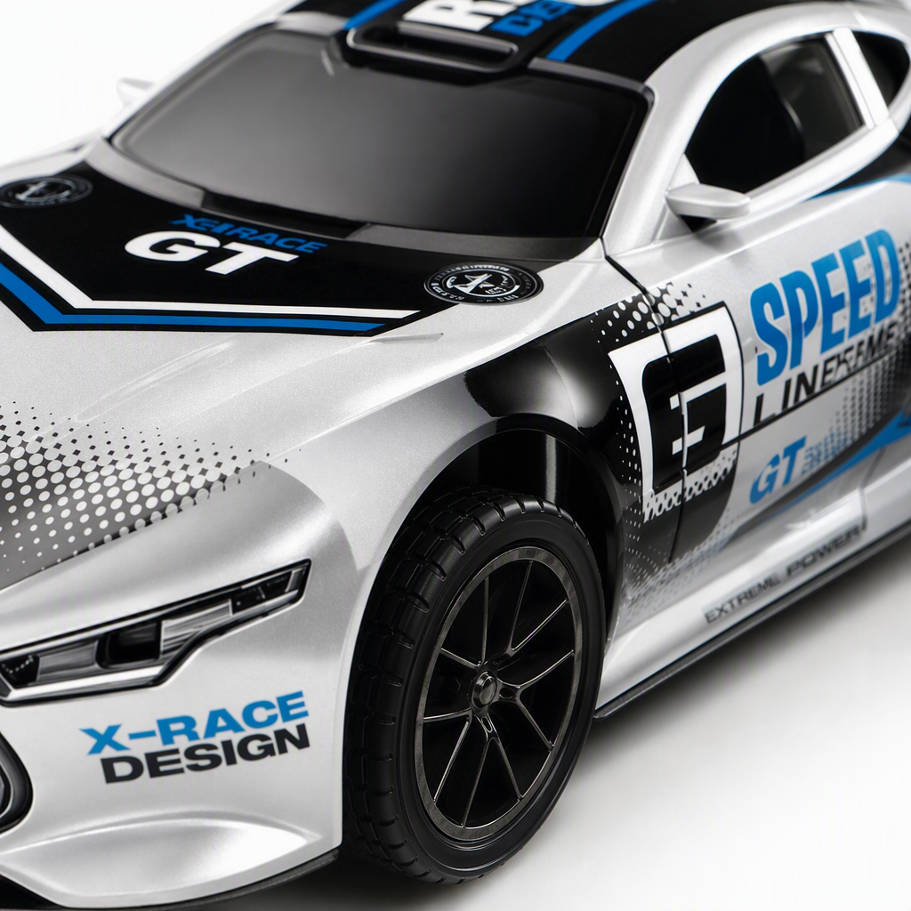 Simulación racing racing plateado blanco negro azul pintado neumáticos resistentes a golpes cola exquisita carrocería estampado RACE DESIGN X-RACE track background modelos juguetes Application Scenario
