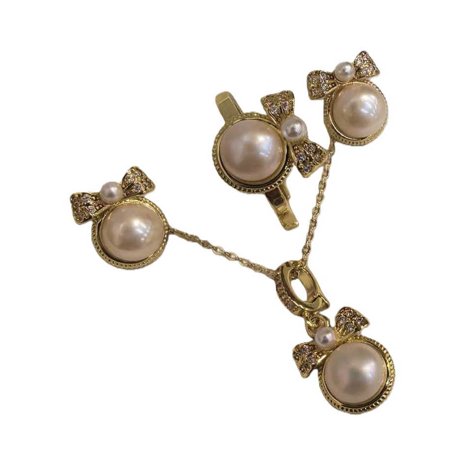 The golden pearl bow jewelry set is a fashionable and elegant accessory gift for your girlfriend's birthday Item Picture