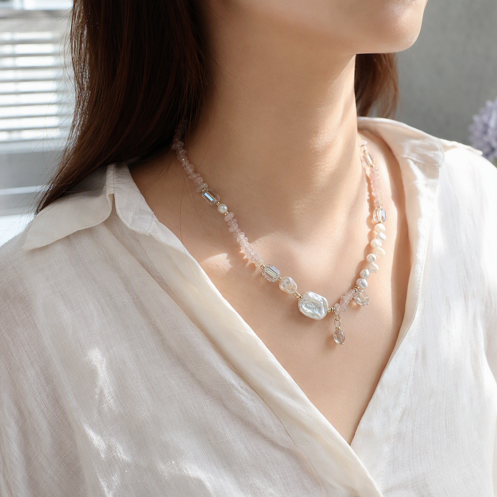 Collar de perlas de cristal rosa elegante temperamento accesorios de moda regalo de cumpleaños para mujeres versátil details Picture