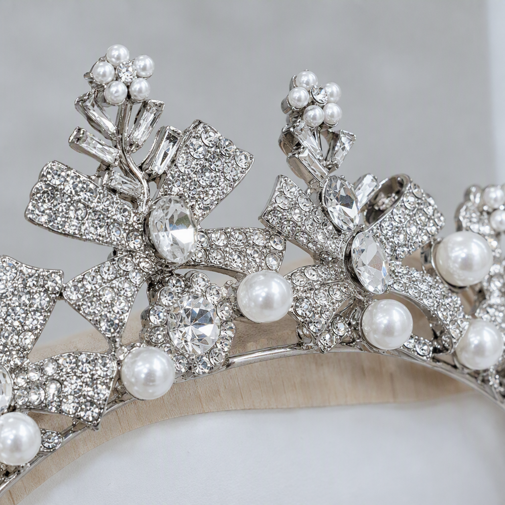 Brillo de plata con diamantes corona de perlas tiara mujer boda novia peluquería elegante temperamento con accesorios Application Scenario