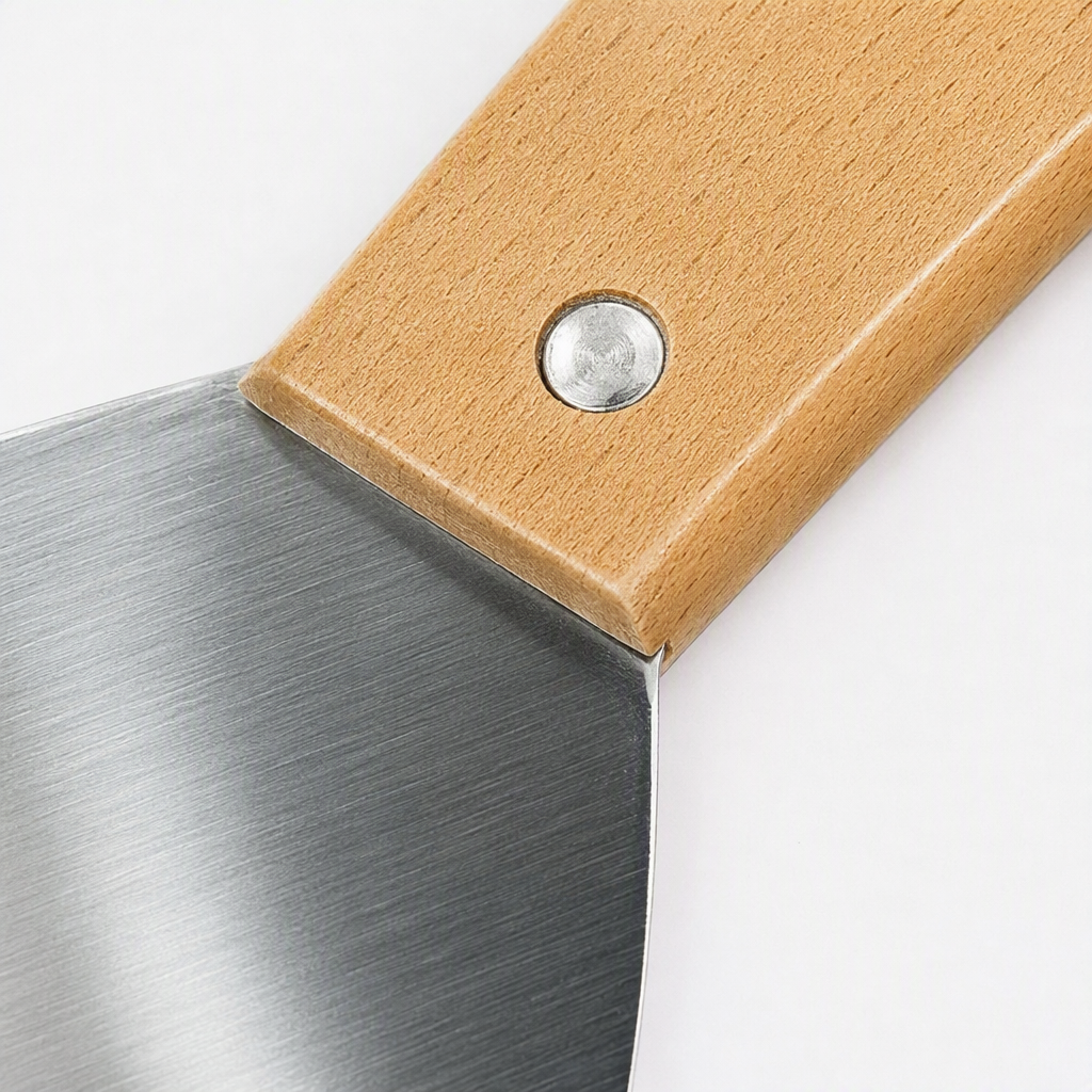 The putty knife and multi-functional scraper are essential tools for manual wall repair and decoration. They are durable and practical Specification image