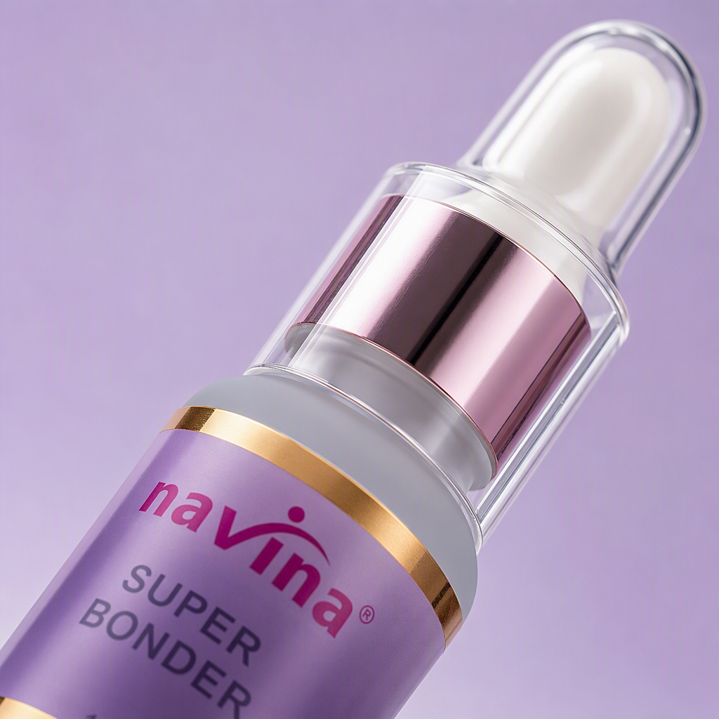 Navina Super Strong adhesive golden bottle body dropper design gift box red plush heart-shaped decoration souvenir Application Scenario