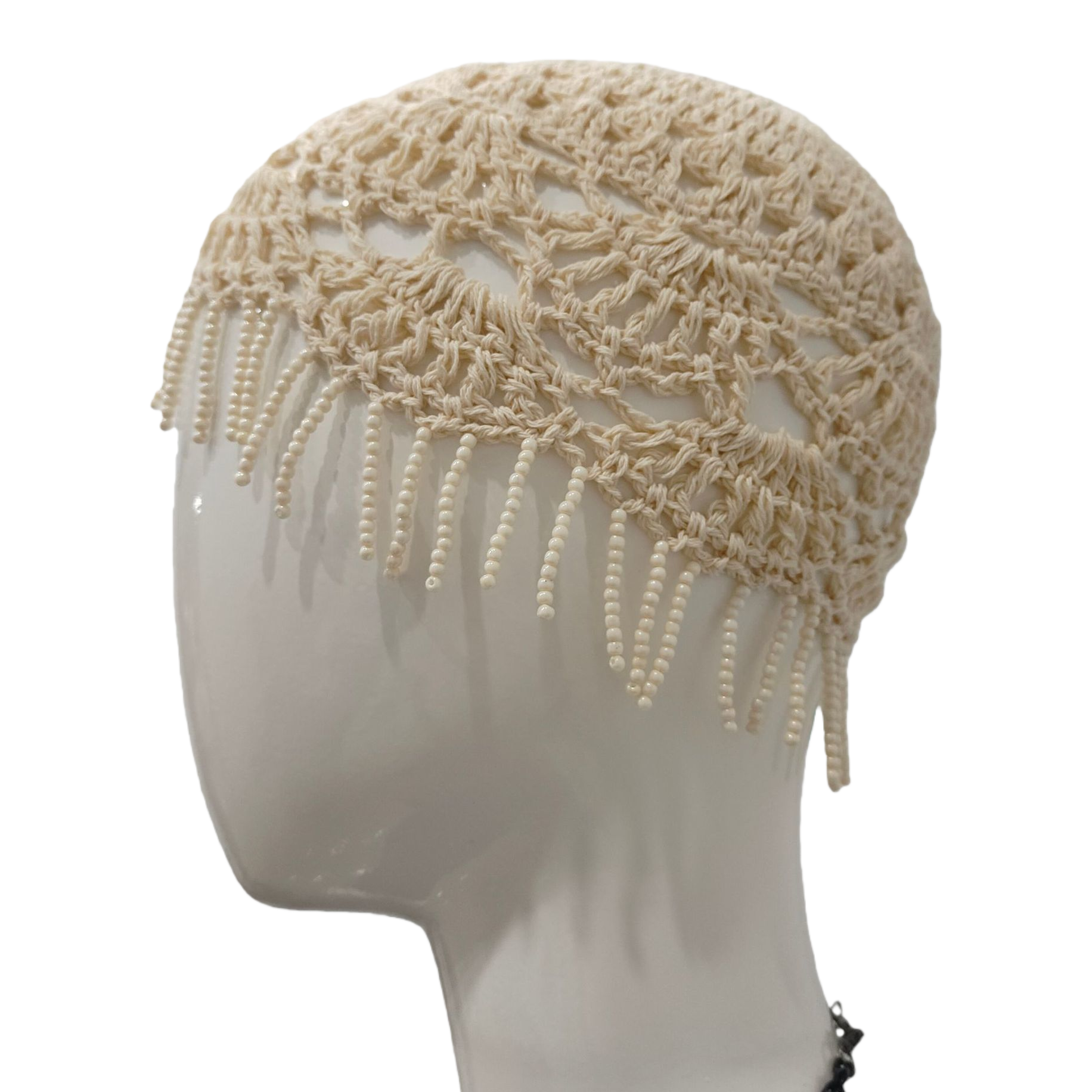 The off-white crochet headpiece with pearl tassels is a fashionable and versatile handcrafted accessory suitable for white models' heads Item Picture