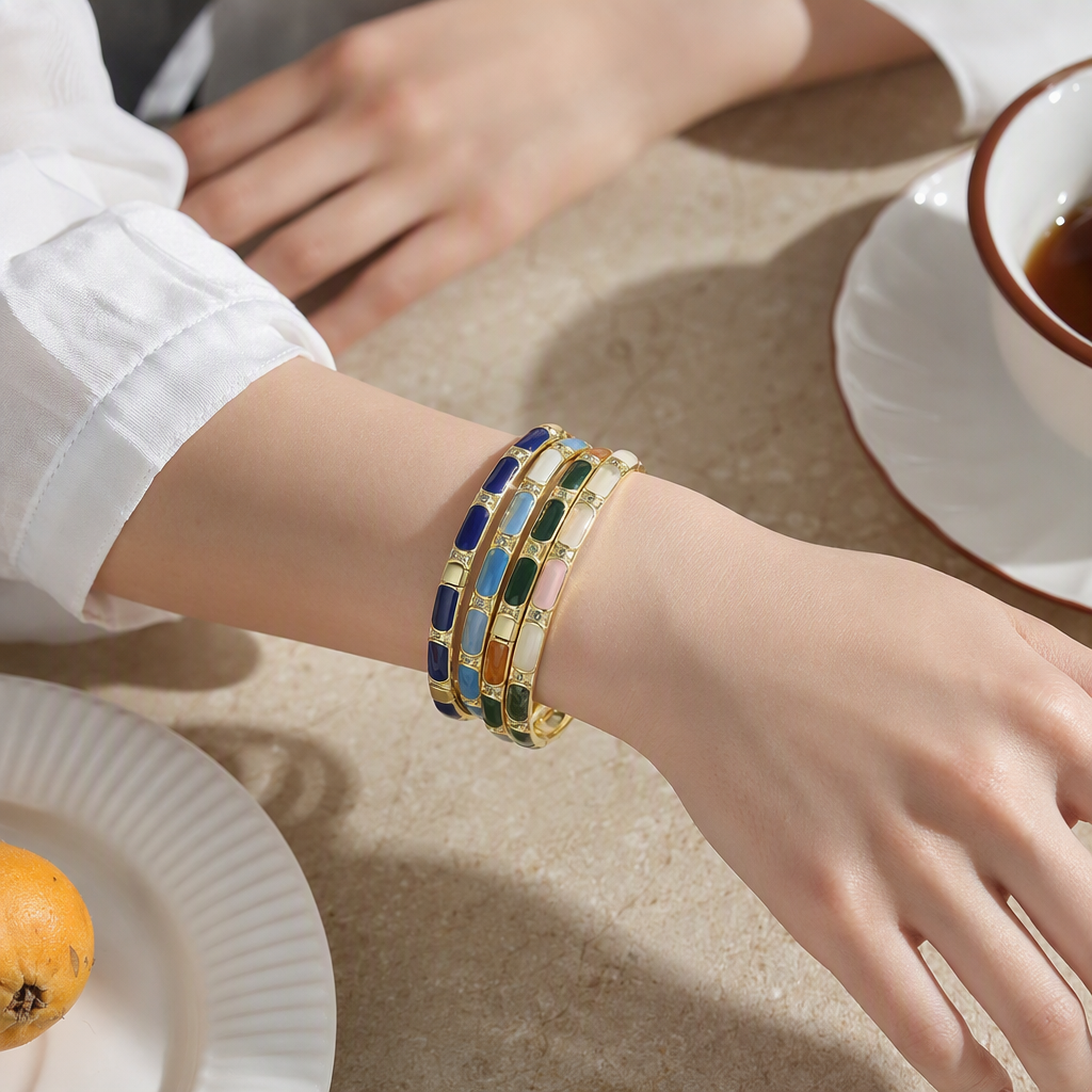 Fashionable and simple metal bracelet, Korean style trendy jewelry for women, versatile bracelet, student couple gift Item Picture