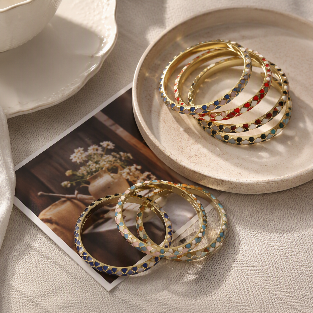 Fashionable bracelet, simple and versatile metal bracelet, trendy and personalized bracelet, ladies' accessory Item Picture