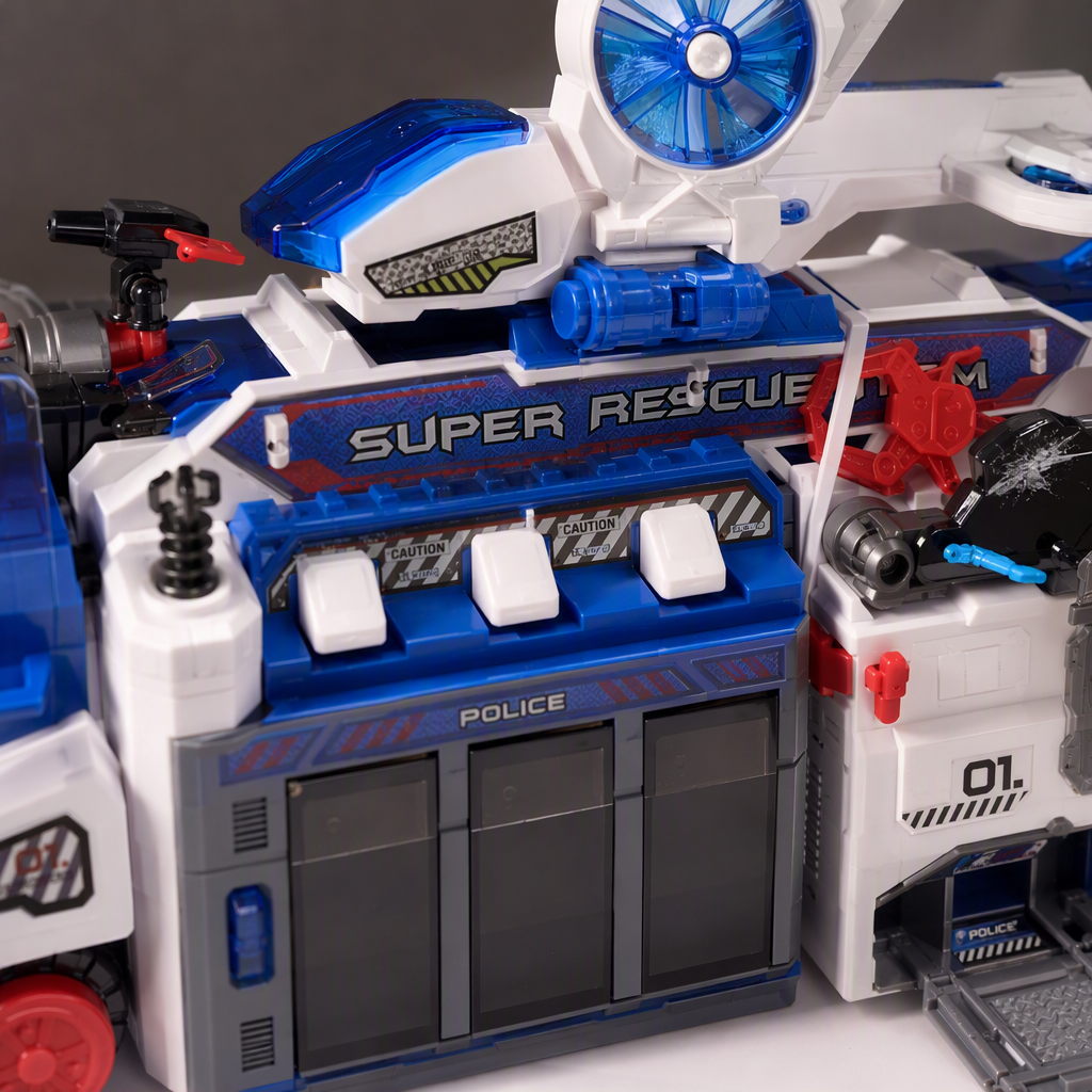 Little Actress Multi-functional racing rescue vehicle - Police car Application Scenario