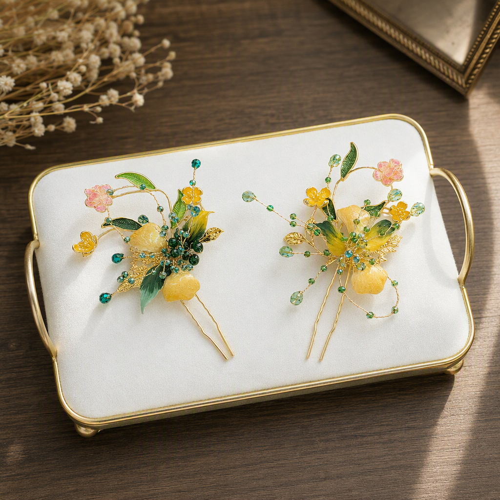 Two exquisite flower-decorated hair hairpins, elegant hair accessories, hair clips, hair accessories details Picture