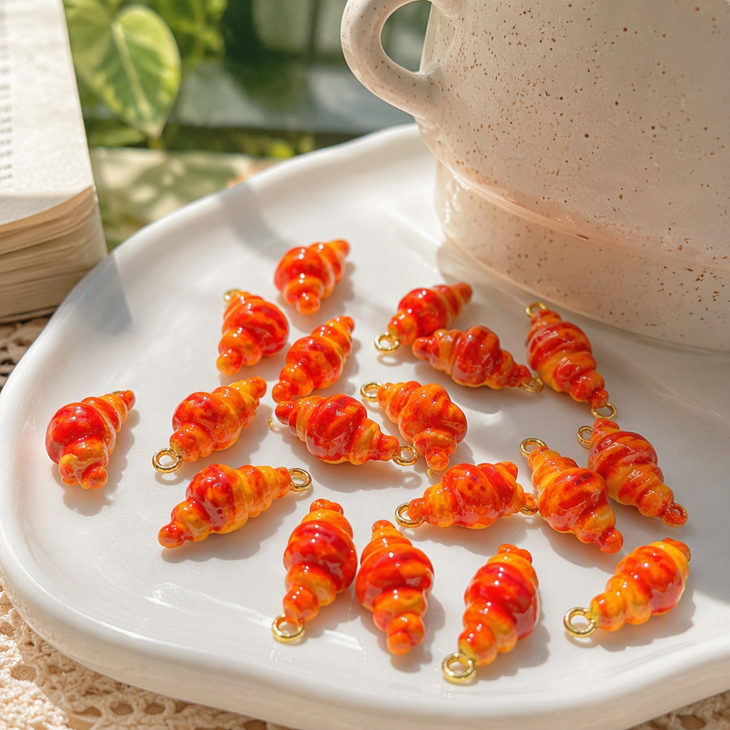 Orange-red croissant-shaped fashionable pendant, personalized and trendy necklace accessory, a gift for girls details Picture