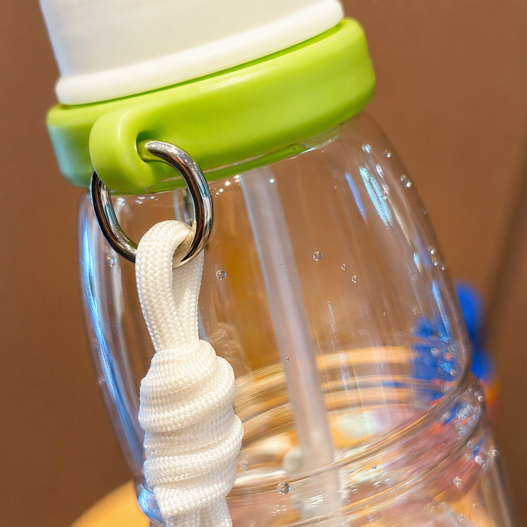 Colorful stainless steel sports water bottle, portable spray water cup, sports water bottle, outdoor fitness water bottle, gourd-shaped new general merchandise Application Scenario