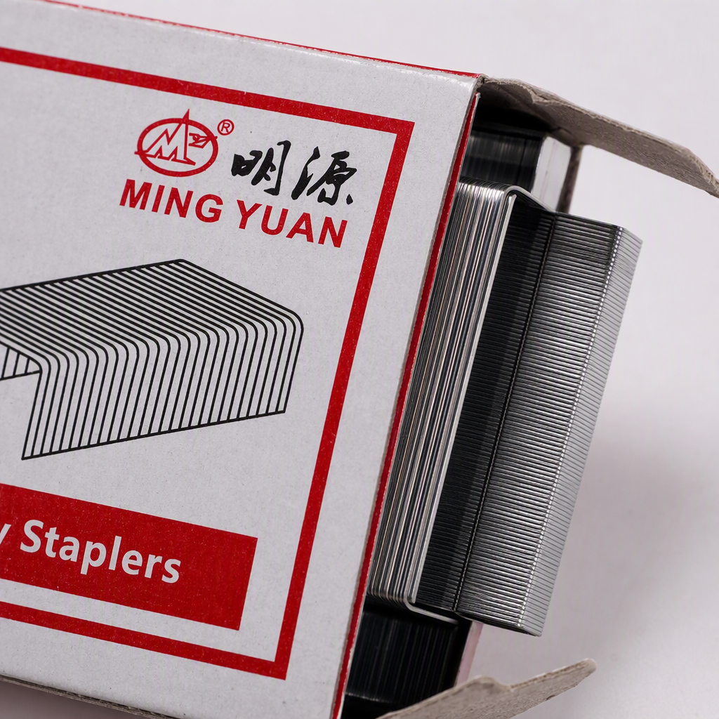 Multi-functional white paper box packaging, staples, office supplies, strong staples, binding materials, essential for office use Application Scenario