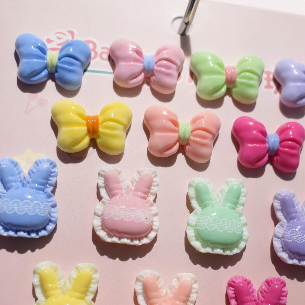 Colorful bow rabbit-shaped hanging boards, cute cartoon decorative wall hangings, children's room supplies, gifts and giveaways Application Scenario