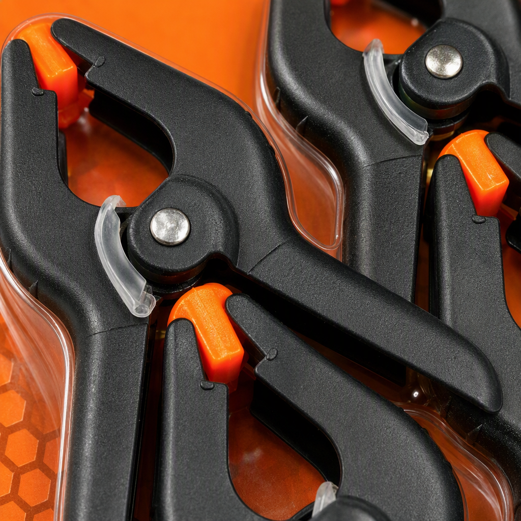 Multi-functional wire cutters, manual repair pliers, household and industrial hardware tools, durable steel, reasonable design Application Scenario