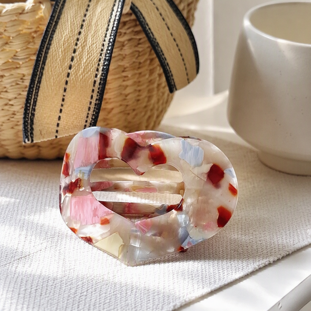 Colorful heart-shaped hair clips, sweet and cute hair accessories, student Korean-style hair accessories, headwear, hairstyle accessories for women details Picture