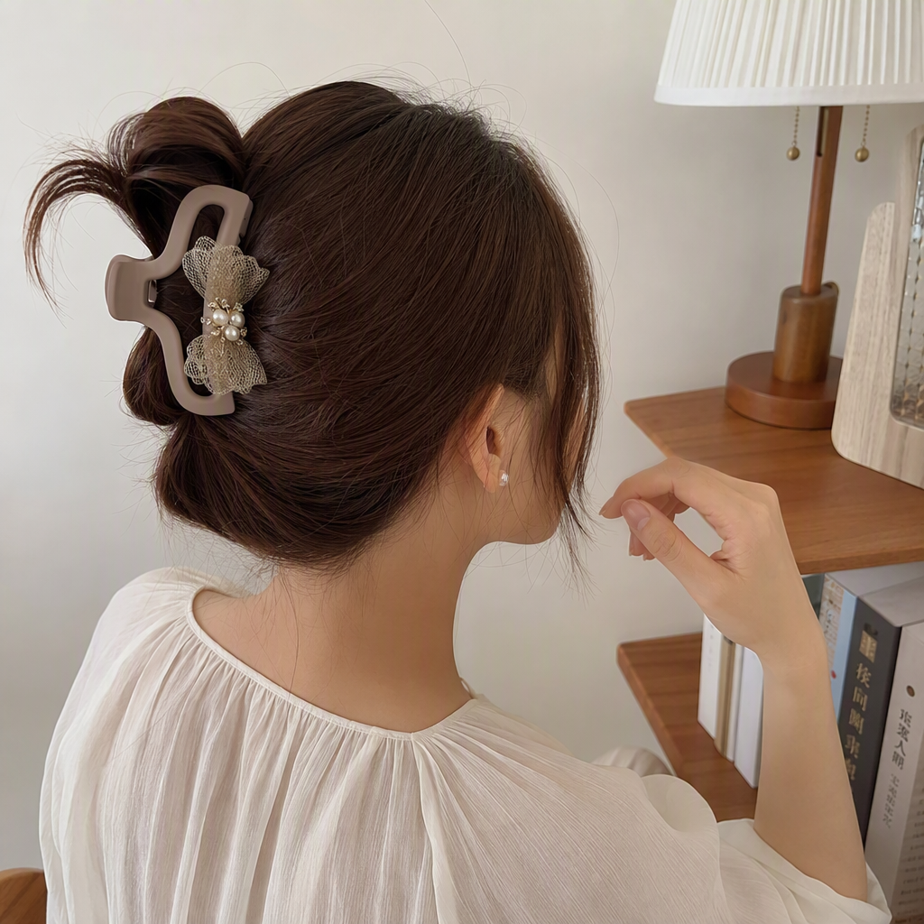 Fashionable hair clips, hair accessories, headwear, simple and versatile hair clips, girlish charm, hair clips, hair accessories, hair clips, headwear accessories, women's style Item Picture
