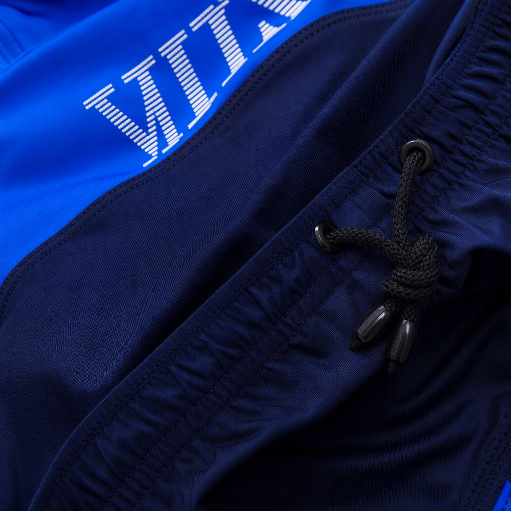 Deep blue and bright blue color-matched breathable and quick-drying casual fitness swimming shorts Application Scenario